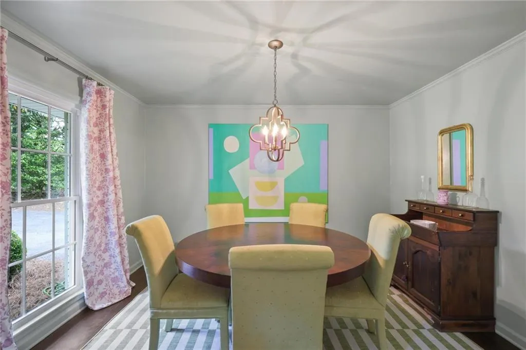 345 Franklin Road, Atlanta, Georgia 30342, 4 Bedrooms Bedrooms, ,3 BathroomsBathrooms,Residential,For Sale,345 Franklin Road,7764196