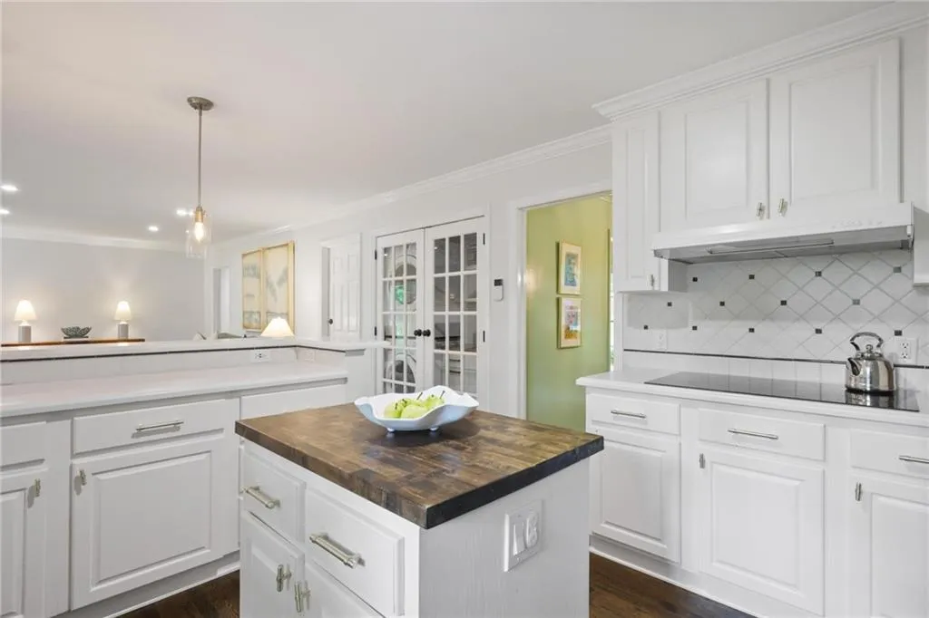345 Franklin Road, Atlanta, Georgia 30342, 4 Bedrooms Bedrooms, ,3 BathroomsBathrooms,Residential,For Sale,345 Franklin Road,7764196