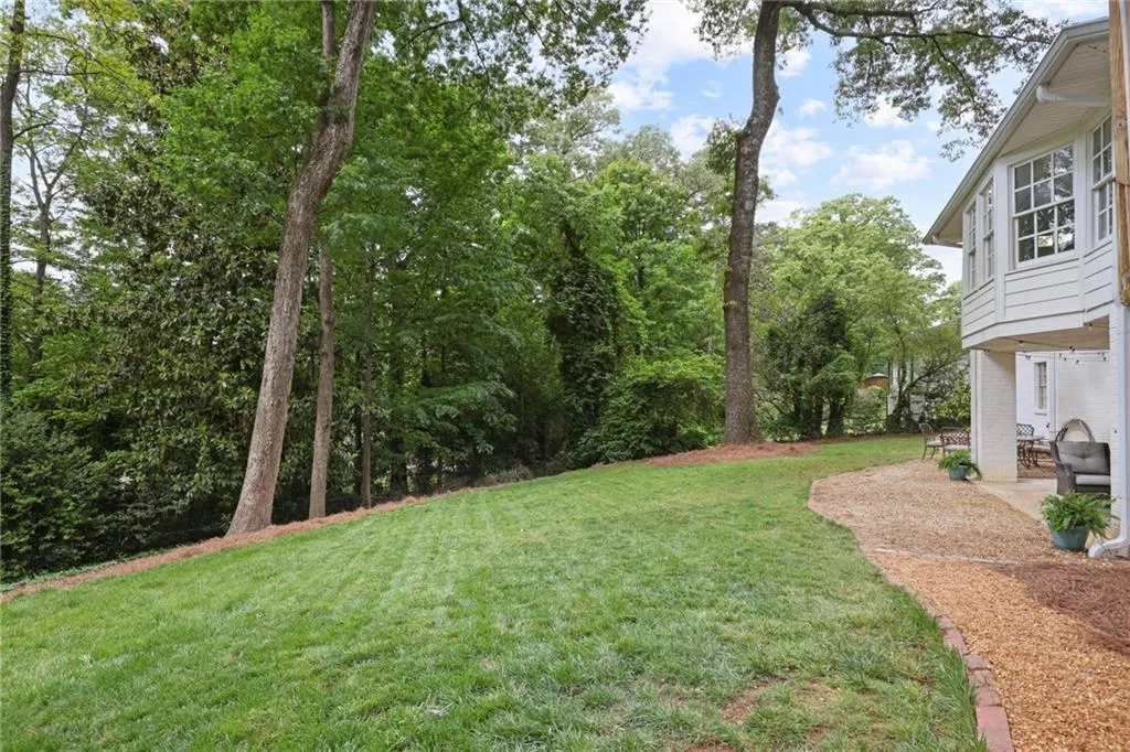 345 Franklin Road, Atlanta, Georgia 30342, 4 Bedrooms Bedrooms, ,3 BathroomsBathrooms,Residential,For Sale,345 Franklin Road,7764196