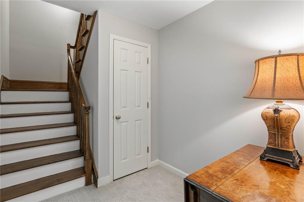 Rear staircase to basement