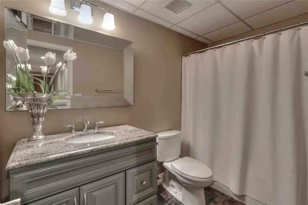 2030 River North Parkway, Sandy Springs, Georgia 30328, 5 Bedrooms Bedrooms, ,4 BathroomsBathrooms,Residential,Sold,2030 River North Parkway,6052423