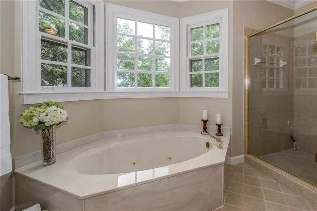 5300 Woodridge Forest Trail, Sandy Springs, Georgia 30327, 5 Bedrooms Bedrooms, ,5 BathroomsBathrooms,Residential,Sold,5300 Woodridge Forest Trail,5857897