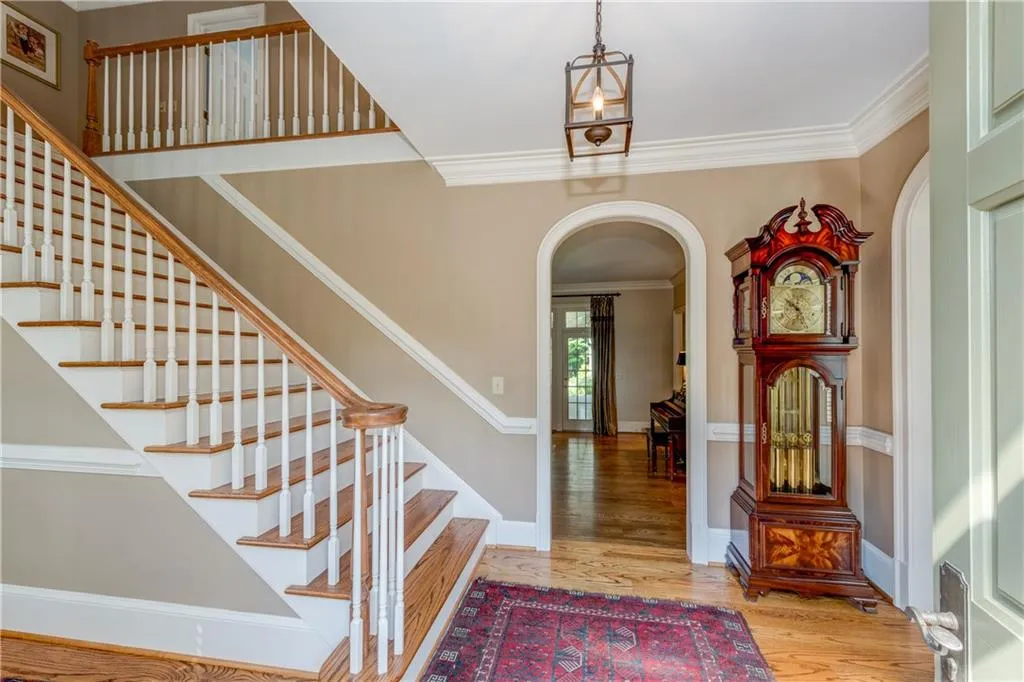 5300 Woodridge Forest Trail, Sandy Springs, Georgia 30327, 5 Bedrooms Bedrooms, ,5 BathroomsBathrooms,Residential,Sold,5300 Woodridge Forest Trail,5857897