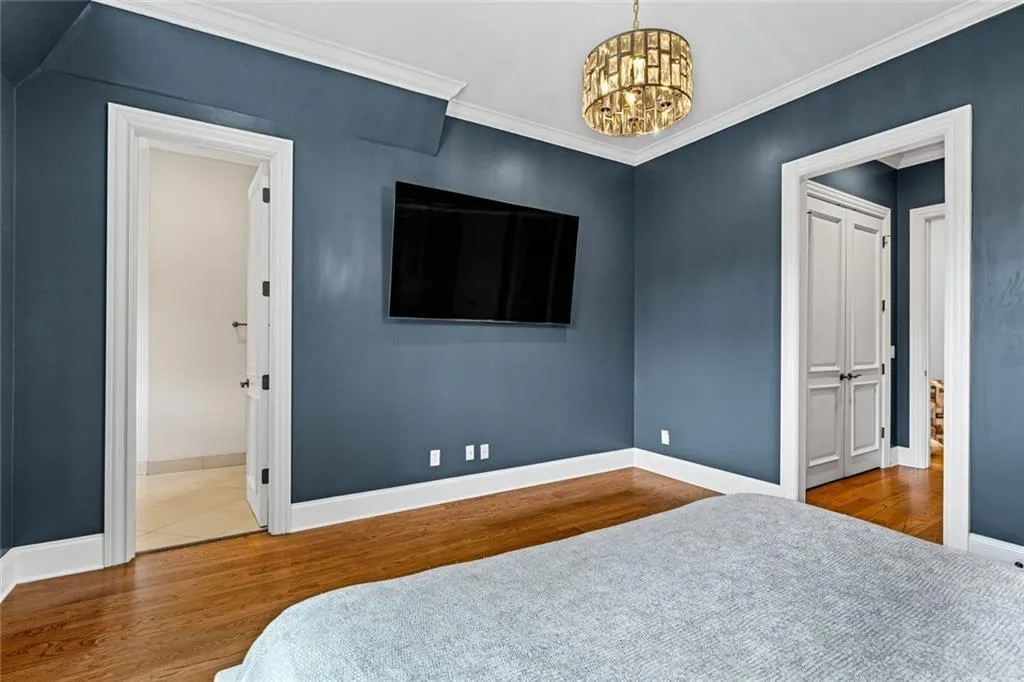 453 Londonberry Road Nw, Atlanta, Georgia 30327, 7 Bedrooms Bedrooms, 0 ,8 BathroomsBathrooms,Residential,For Sale,453 Londonberry Road Nw,7841831