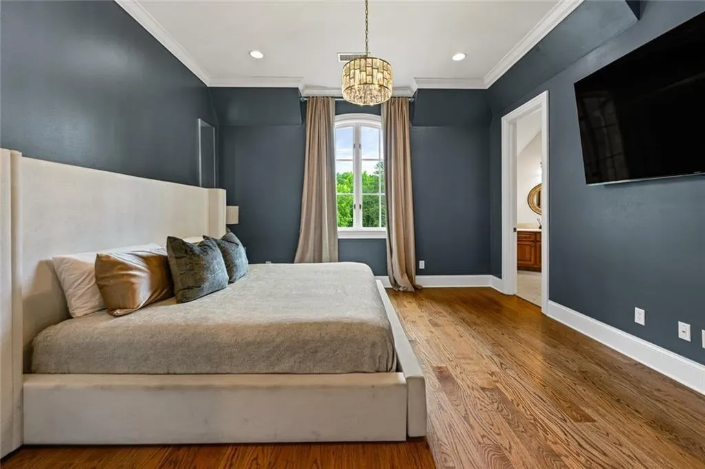 453 Londonberry Road Nw, Atlanta, Georgia 30327, 7 Bedrooms Bedrooms, 0 ,8 BathroomsBathrooms,Residential,For Sale,453 Londonberry Road Nw,7841831