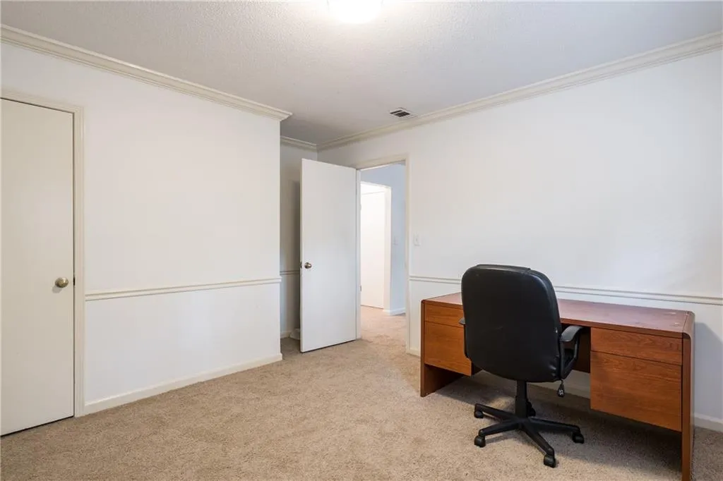 6851 Roswell Road Unit H26, Atlanta, Georgia 30328, 2 Bedrooms Bedrooms, ,2 BathroomsBathrooms,Residential,Sold,6851 Roswell Road Unit H26,6127855