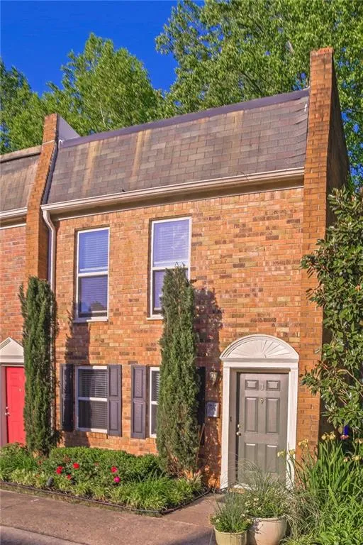 255 Winding River Drive Unit J, Sandy Springs, Georgia 30350, 2 Bedrooms Bedrooms, ,1 BathroomBathrooms,Residential,Sold,255 Winding River Drive Unit J,6005147