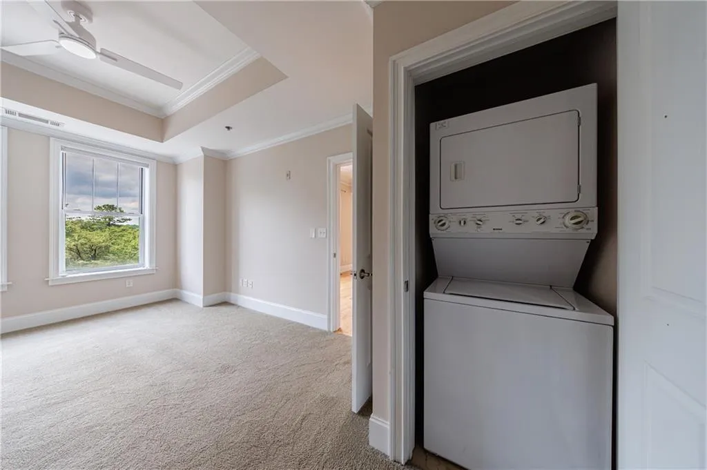 2255 Peachtree Road Ne Unit 620, Atlanta, Georgia 30309, 2 Bedrooms Bedrooms, ,2 BathroomsBathrooms,Residential,For Sale,2255 Peachtree Road Ne Unit 620,7596511