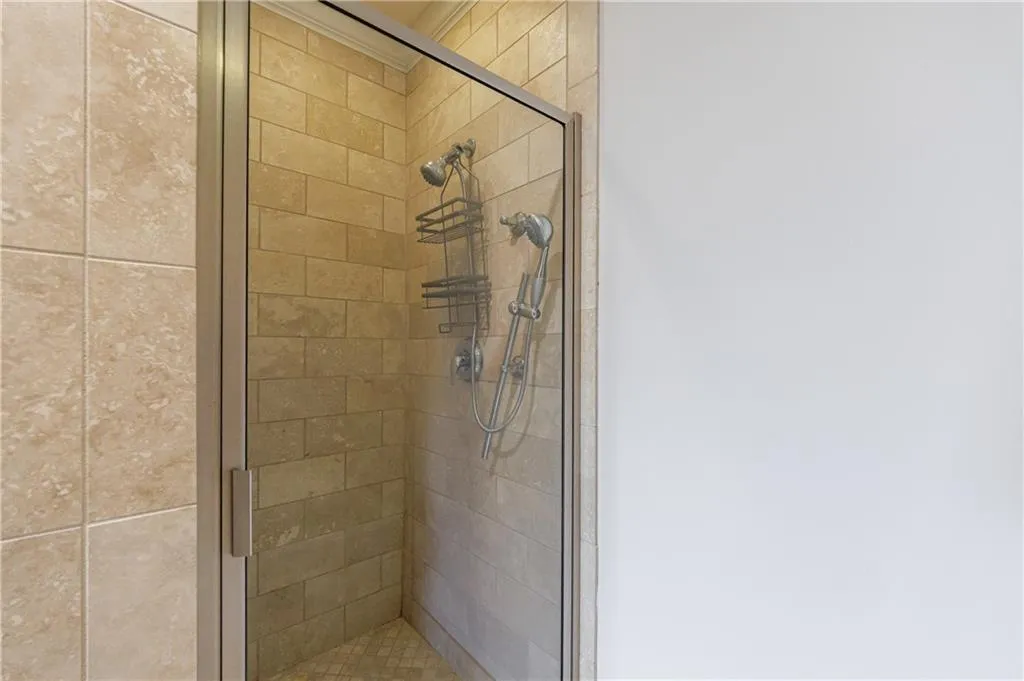 2255 Peachtree Road Ne Unit 620, Atlanta, Georgia 30309, 2 Bedrooms Bedrooms, ,2 BathroomsBathrooms,Residential,For Sale,2255 Peachtree Road Ne Unit 620,7596511