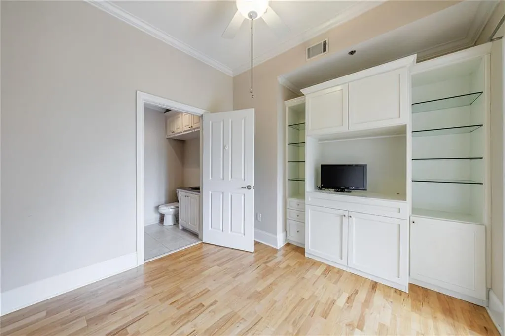 2255 Peachtree Road Ne Unit 620, Atlanta, Georgia 30309, 2 Bedrooms Bedrooms, ,2 BathroomsBathrooms,Residential,For Sale,2255 Peachtree Road Ne Unit 620,7596511