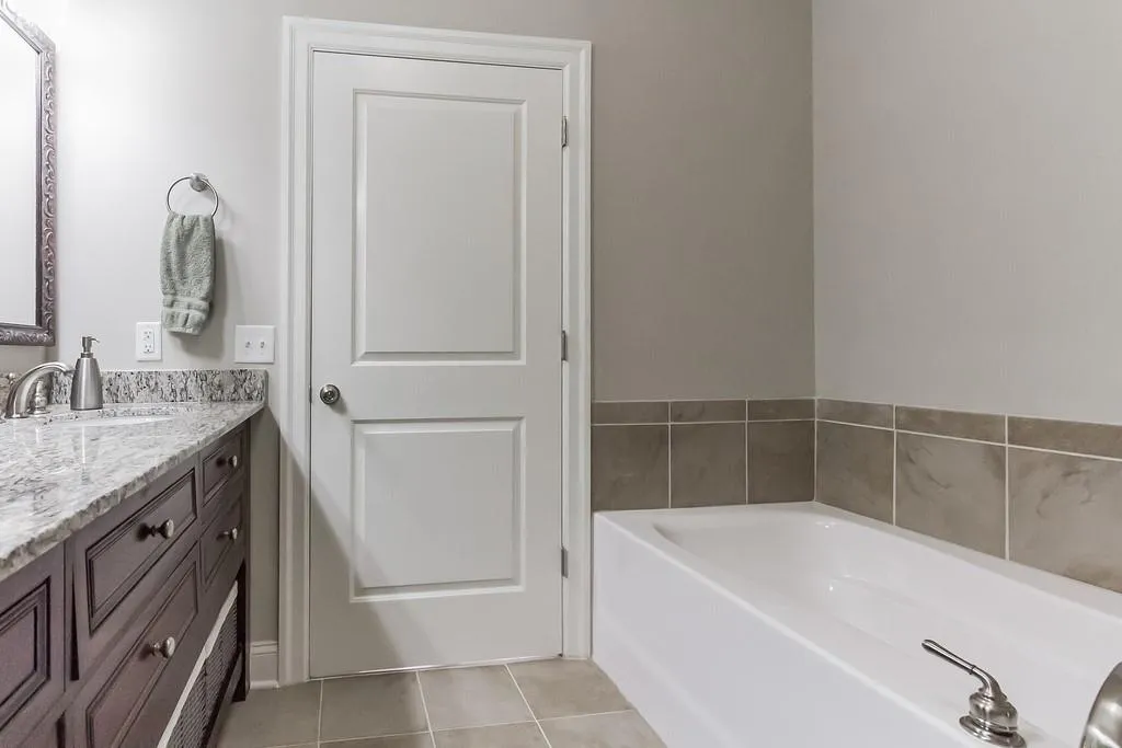 901 Abernathy Road Unit 4140, Atlanta, Georgia 30328, 2 Bedrooms Bedrooms, ,2 BathroomsBathrooms,Residential,Sold,901 Abernathy Road Unit 4140,6875956