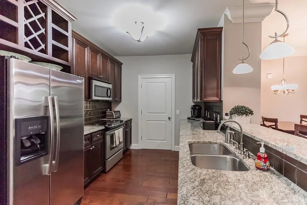 901 Abernathy Road Unit 4140, Atlanta, Georgia 30328, 2 Bedrooms Bedrooms, ,2 BathroomsBathrooms,Residential,Sold,901 Abernathy Road Unit 4140,6875956