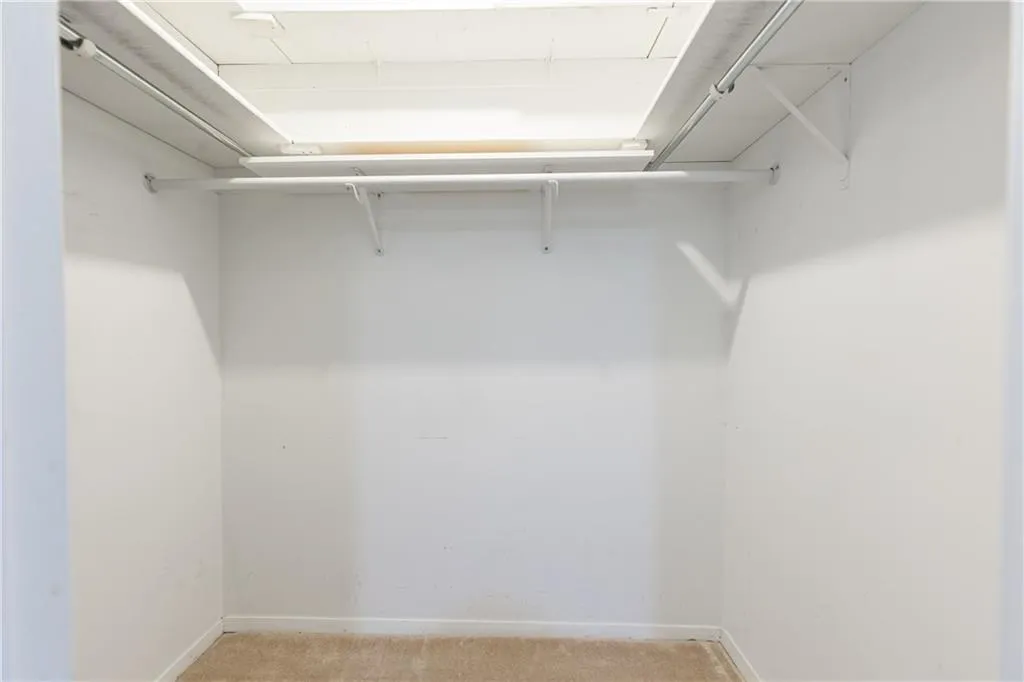 401 Woodcliff Drive, Atlanta, Georgia 30350, 2 Bedrooms Bedrooms, ,1 BathroomBathrooms,Residential,For Sale,401 Woodcliff Drive,7648746