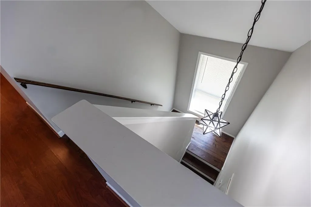 401 Woodcliff Drive, Atlanta, Georgia 30350, 2 Bedrooms Bedrooms, ,1 BathroomBathrooms,Residential,For Sale,401 Woodcliff Drive,7648746