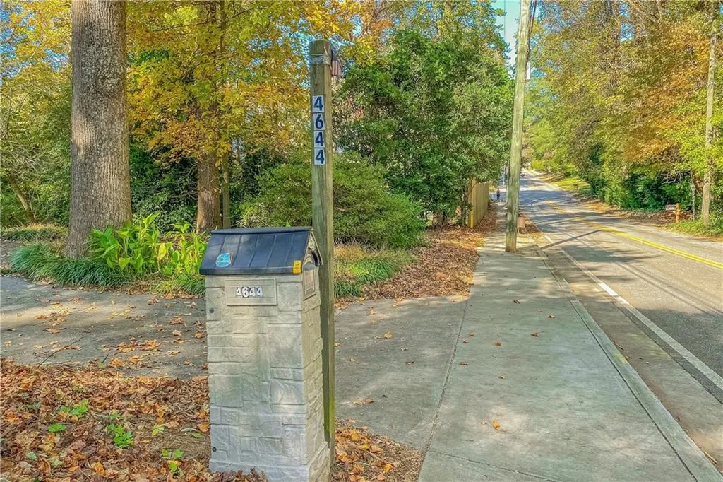 4644 Powers Ferry Road, Sandy Springs, Georgia 30327, 3 Bedrooms Bedrooms, ,2 BathroomsBathrooms,Land,Sold,4644 Powers Ferry Road,6808178