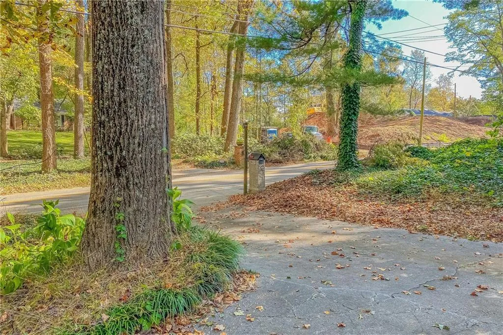 4644 Powers Ferry Road, Sandy Springs, Georgia 30327, 3 Bedrooms Bedrooms, ,2 BathroomsBathrooms,Land,Sold,4644 Powers Ferry Road,6808178