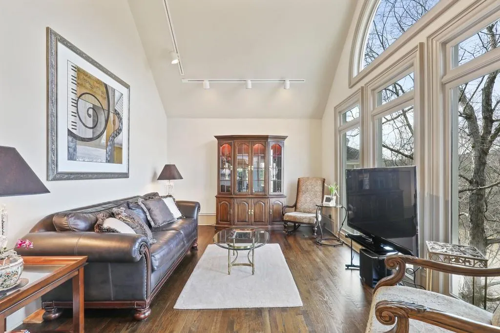 3045 River North Parkway, Atlanta, Georgia 30328, 5 Bedrooms Bedrooms, ,4 BathroomsBathrooms,Residential,Sold,3045 River North Parkway,6734684