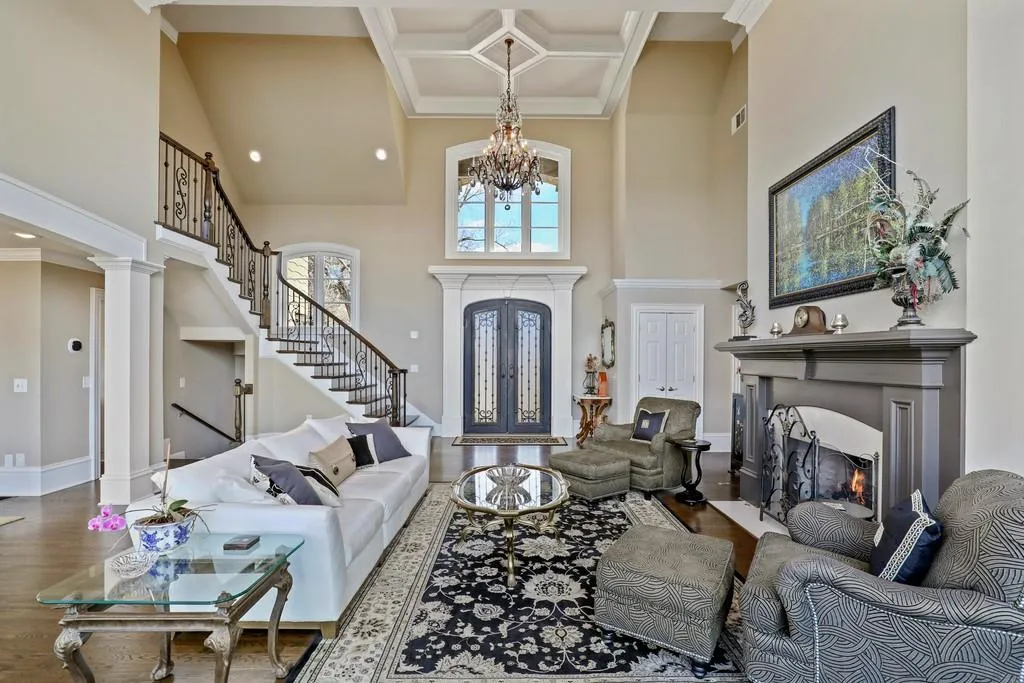 3045 River North Parkway, Atlanta, Georgia 30328, 5 Bedrooms Bedrooms, ,4 BathroomsBathrooms,Residential,Sold,3045 River North Parkway,6734684