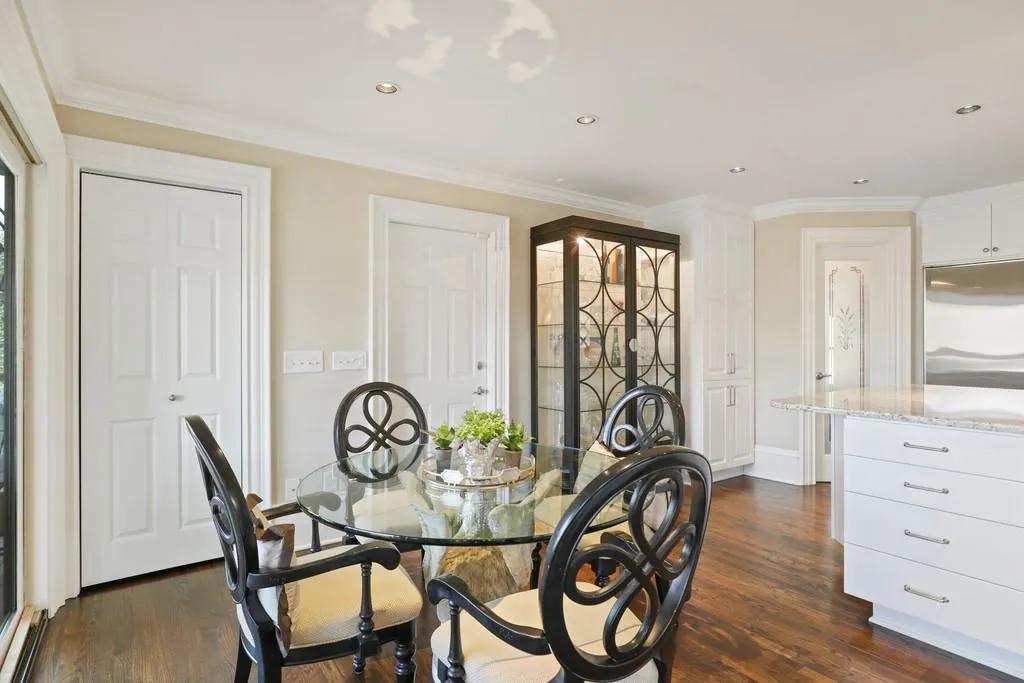 3045 River North Parkway, Atlanta, Georgia 30328, 5 Bedrooms Bedrooms, ,4 BathroomsBathrooms,Residential,Sold,3045 River North Parkway,6734684