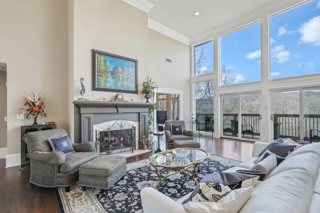3045 River North Parkway, Atlanta, Georgia 30328, 5 Bedrooms Bedrooms, ,4 BathroomsBathrooms,Residential,Sold,3045 River North Parkway,6734684