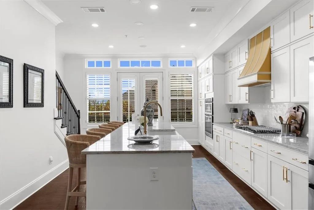 6645 Cadence Boulevard, Sandy Springs, Georgia 30328, 3 Bedrooms Bedrooms, ,4 BathroomsBathrooms,Residential,For Sale,6645 Cadence Boulevard,7659194