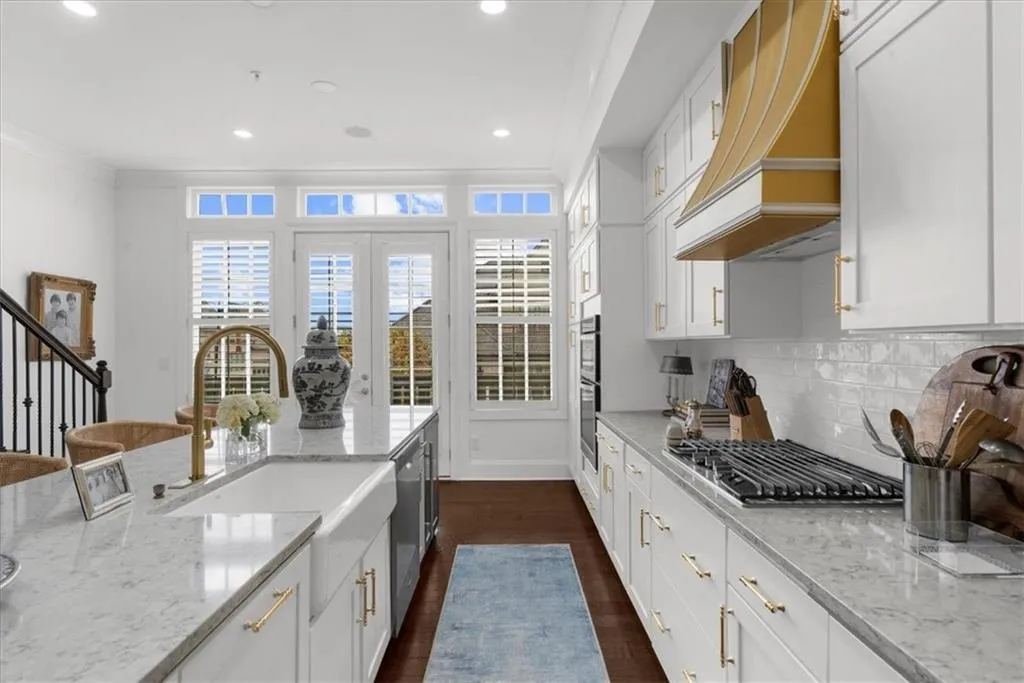 6645 Cadence Boulevard, Sandy Springs, Georgia 30328, 3 Bedrooms Bedrooms, ,4 BathroomsBathrooms,Residential,For Sale,6645 Cadence Boulevard,7659194