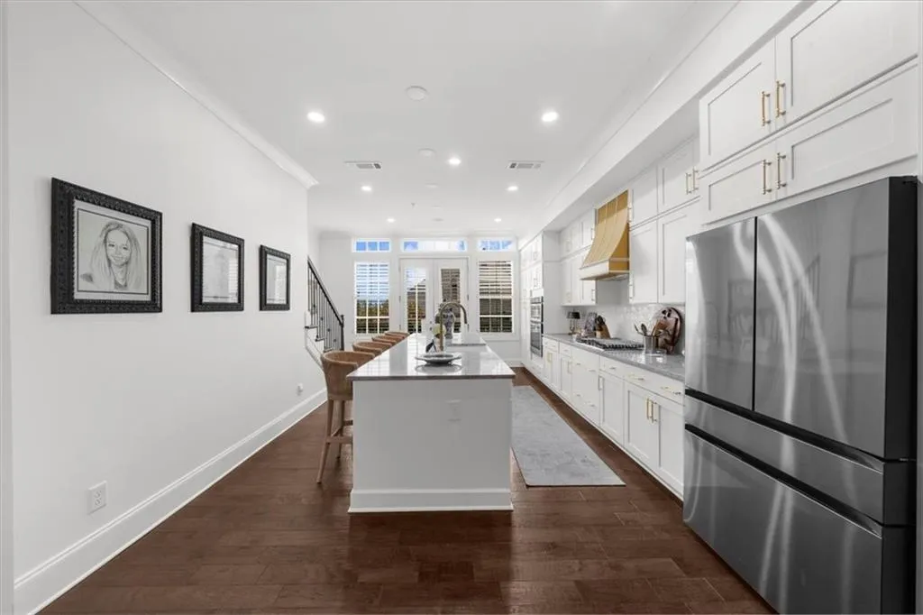 6645 Cadence Boulevard, Sandy Springs, Georgia 30328, 3 Bedrooms Bedrooms, ,4 BathroomsBathrooms,Residential,For Sale,6645 Cadence Boulevard,7659194