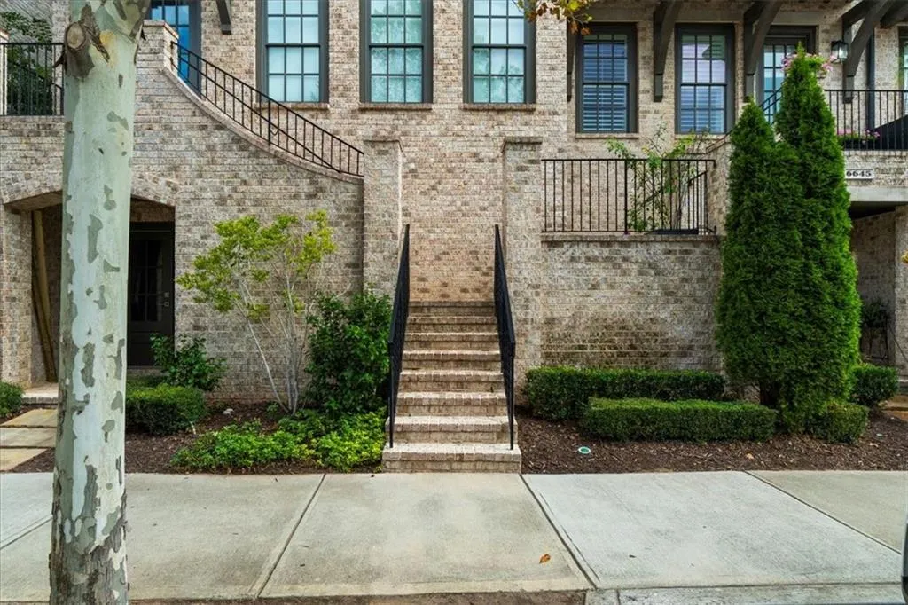 6645 Cadence Boulevard, Sandy Springs, Georgia 30328, 3 Bedrooms Bedrooms, ,4 BathroomsBathrooms,Residential,For Sale,6645 Cadence Boulevard,7659194
