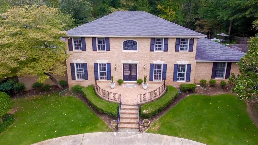 8045 Monticello Drive, Sandy Springs, Georgia 30350, 5 Bedrooms Bedrooms, ,4 BathroomsBathrooms,Residential,Sold,8045 Monticello Drive,5600132