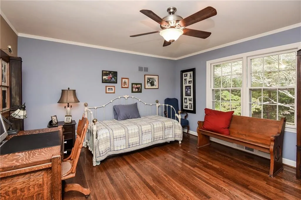 8045 Monticello Drive, Sandy Springs, Georgia 30350, 5 Bedrooms Bedrooms, ,4 BathroomsBathrooms,Residential,Sold,8045 Monticello Drive,5600132
