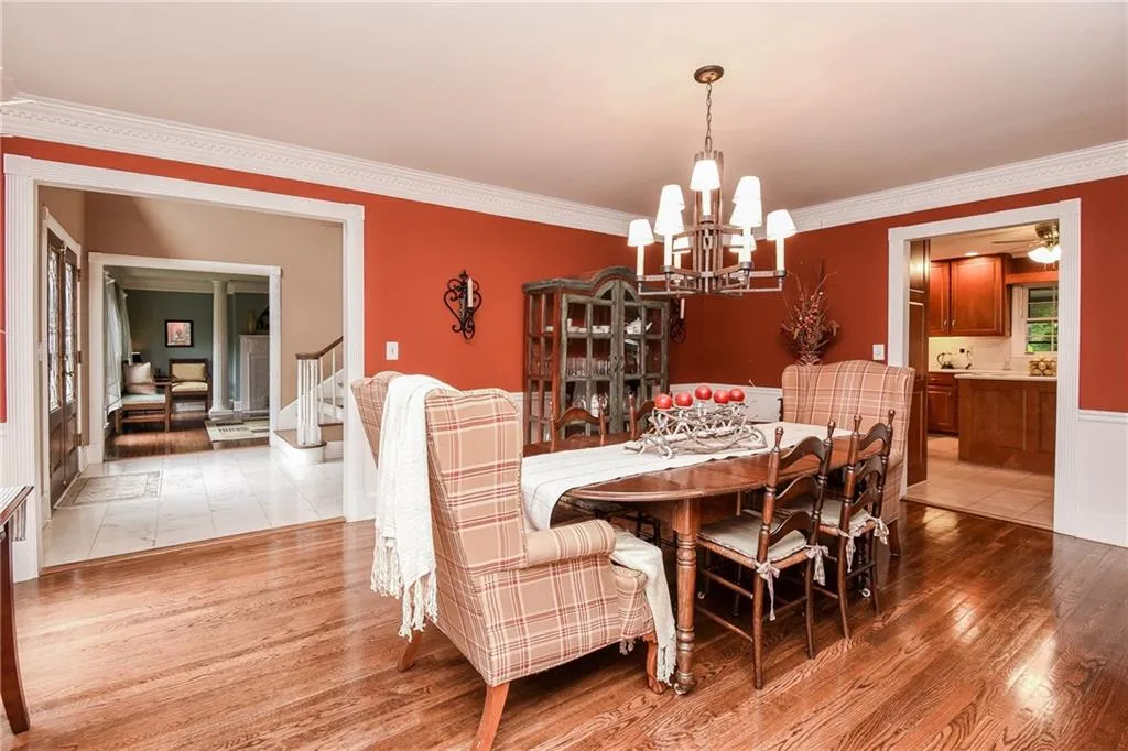 8045 Monticello Drive, Sandy Springs, Georgia 30350, 5 Bedrooms Bedrooms, ,4 BathroomsBathrooms,Residential,Sold,8045 Monticello Drive,5600132