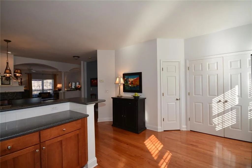 1200 Wing Street Unit 4, Sandy Springs, Georgia 30350, 3 Bedrooms Bedrooms, ,3 BathroomsBathrooms,Residential,Sold,1200 Wing Street Unit 4,5652255