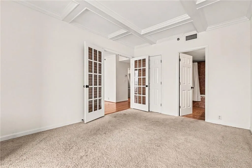 3481 Lakeside Drive Ne Unit 2207, Atlanta, Georgia 30326, 2 Bedrooms Bedrooms, 0 ,2 BathroomsBathrooms,Residential,For Sale,3481 Lakeside Drive Ne Unit 2207,7732500