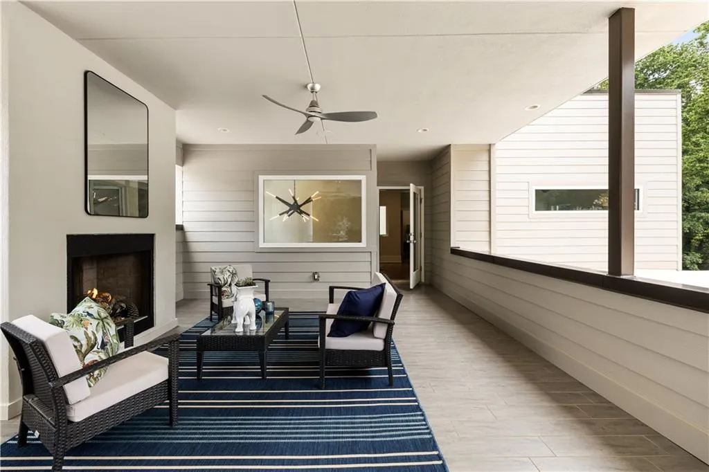 Roof Top Patio