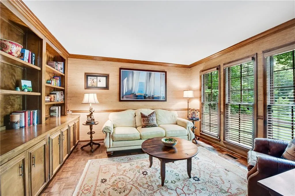 7935 Saddle Ridge Drive, Sandy Springs, Georgia 30350, 4 Bedrooms Bedrooms, ,3 BathroomsBathrooms,Residential,Sold,7935 Saddle Ridge Drive,6891382