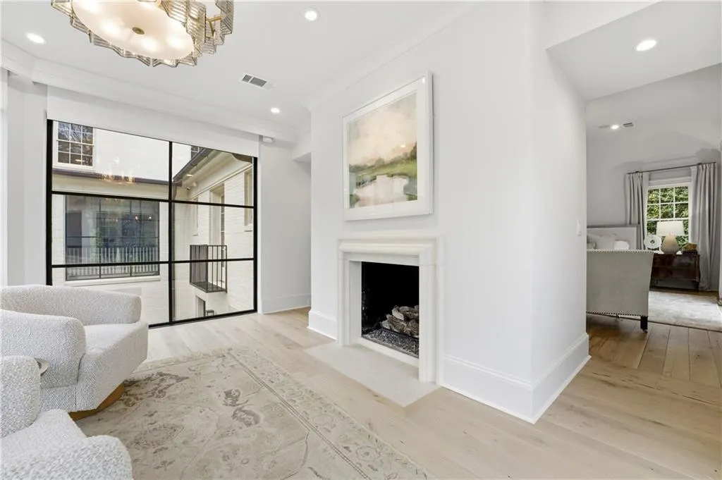3625 Tuxedo Road Nw, Atlanta, Georgia 30305, 6 Bedrooms Bedrooms, 0 ,7 BathroomsBathrooms,Residential,For Sale,3625 Tuxedo Road Nw,7742269