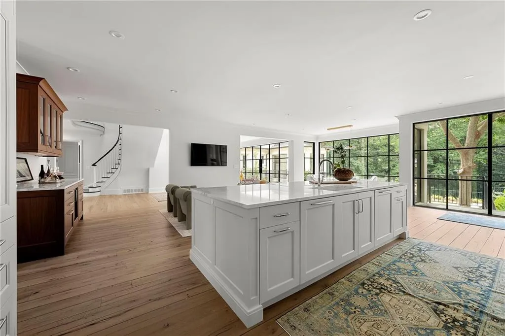 3625 Tuxedo Road Nw, Atlanta, Georgia 30305, 6 Bedrooms Bedrooms, 0 ,7 BathroomsBathrooms,Residential,For Sale,3625 Tuxedo Road Nw,7742269