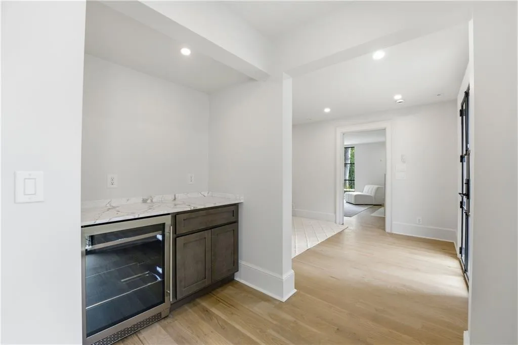 3625 Tuxedo Road Nw, Atlanta, Georgia 30305, 6 Bedrooms Bedrooms, 0 ,7 BathroomsBathrooms,Residential,For Sale,3625 Tuxedo Road Nw,7742269