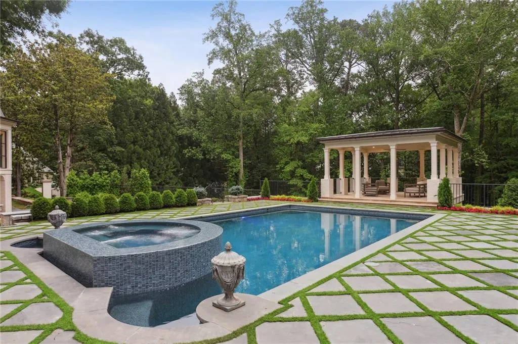 3625 Tuxedo Road Nw, Atlanta, Georgia 30305, 6 Bedrooms Bedrooms, 0 ,7 BathroomsBathrooms,Residential,For Sale,3625 Tuxedo Road Nw,7742269