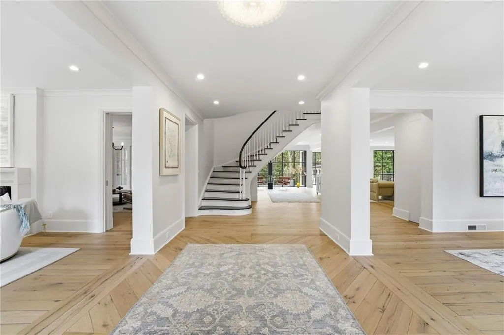 3625 Tuxedo Road Nw, Atlanta, Georgia 30305, 6 Bedrooms Bedrooms, 0 ,7 BathroomsBathrooms,Residential,For Sale,3625 Tuxedo Road Nw,7742269