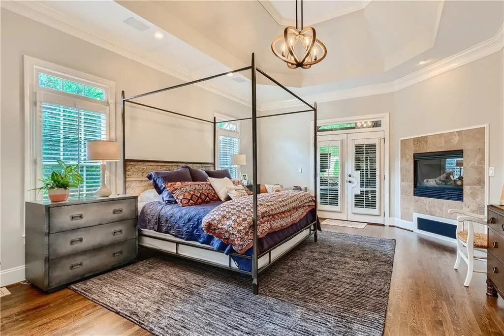 130 Franklin Place, Sandy Springs, Georgia 30342, 5 Bedrooms Bedrooms, ,5 BathroomsBathrooms,Residential,Sold,130 Franklin Place,7065122