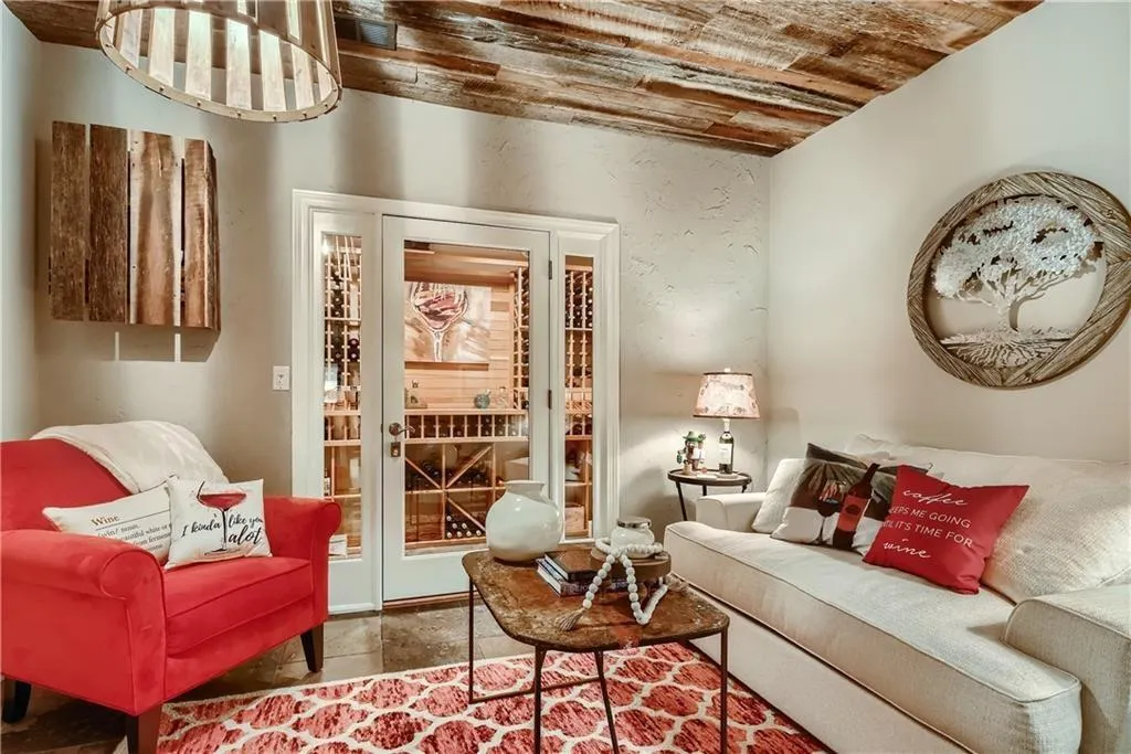 130 Franklin Place, Sandy Springs, Georgia 30342, 5 Bedrooms Bedrooms, ,5 BathroomsBathrooms,Residential,Sold,130 Franklin Place,7065122