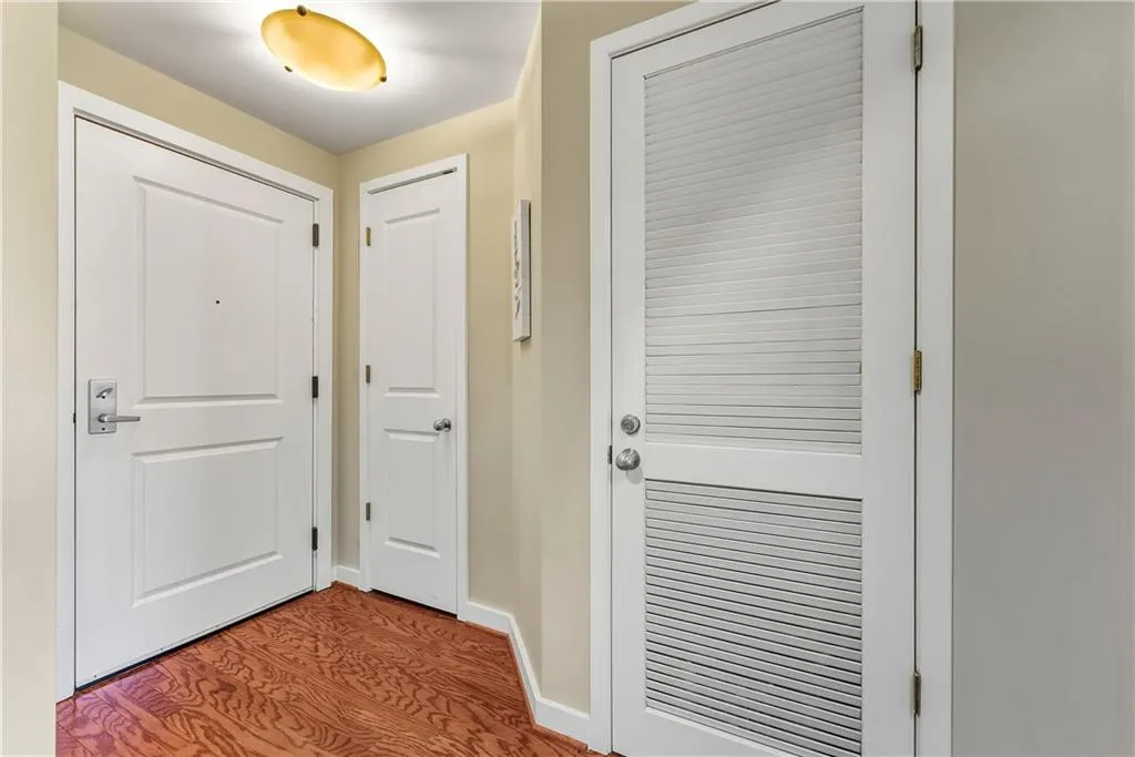 3338 Peachtree Road Ne Unit 505, Atlanta, Georgia 30326, 1 Bedroom Bedrooms, 0 ,1 BathroomBathrooms,Residential,For Sale,3338 Peachtree Road Ne Unit 505,7847528