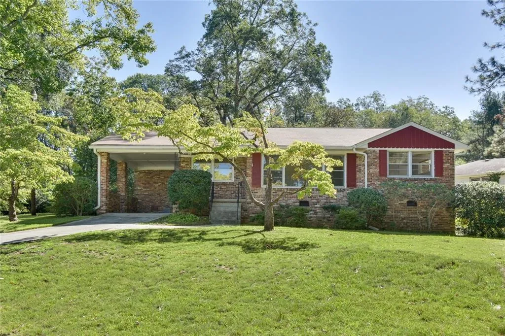 125 Cromwell Road, Sandy Springs, Georgia 30328, 3 Bedrooms Bedrooms, ,2 BathroomsBathrooms,Residential,Sold,125 Cromwell Road,5905406