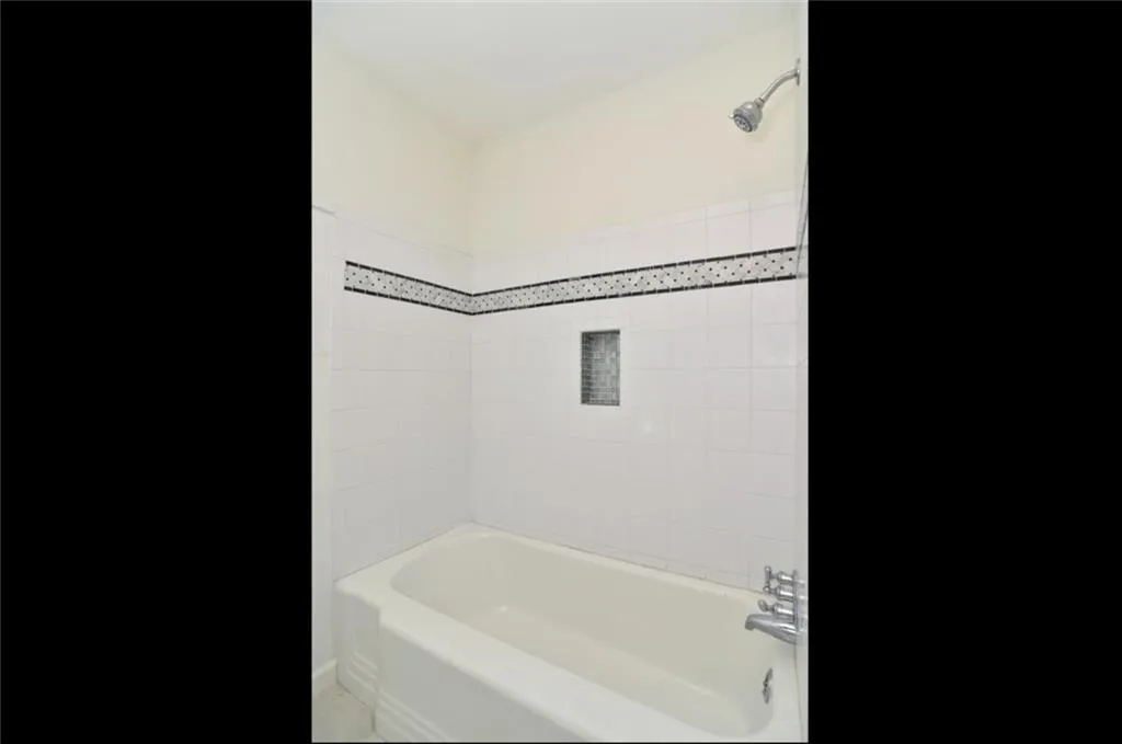 125 Cromwell Road, Sandy Springs, Georgia 30328, 3 Bedrooms Bedrooms, ,2 BathroomsBathrooms,Residential,Sold,125 Cromwell Road,5905406