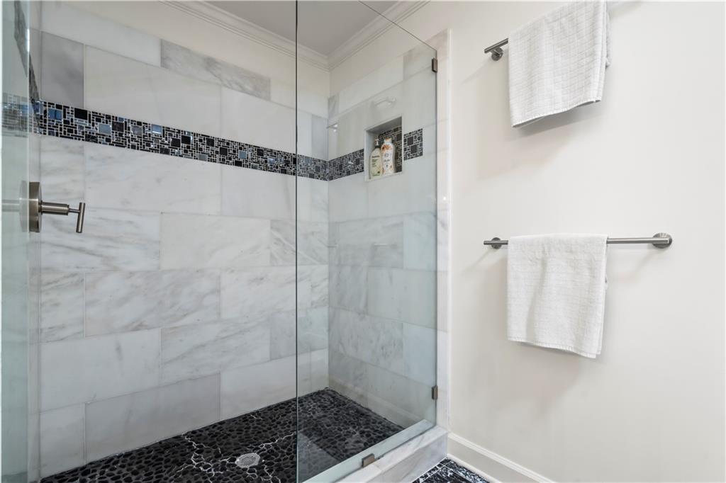 7155 Roswell Road Unit 15, Sandy Springs, Georgia 30328, 3 Bedrooms Bedrooms, ,3 BathroomsBathrooms,Residential,Sold,7155 Roswell Road Unit 15,7275298