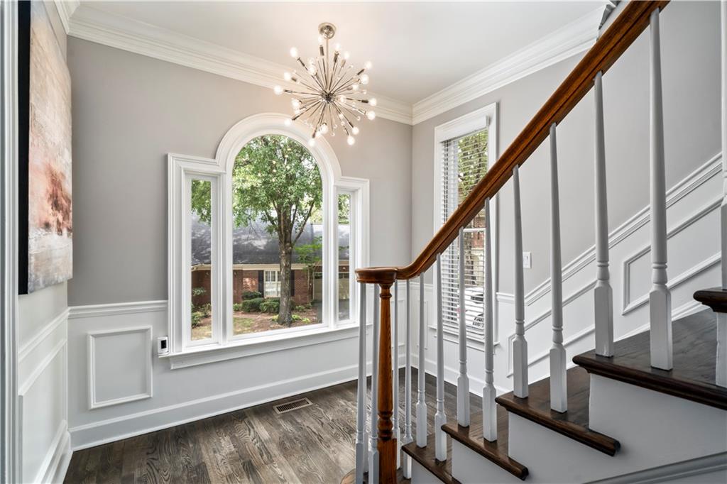 7155 Roswell Road Unit 15, Sandy Springs, Georgia 30328, 3 Bedrooms Bedrooms, ,3 BathroomsBathrooms,Residential,Sold,7155 Roswell Road Unit 15,7275298