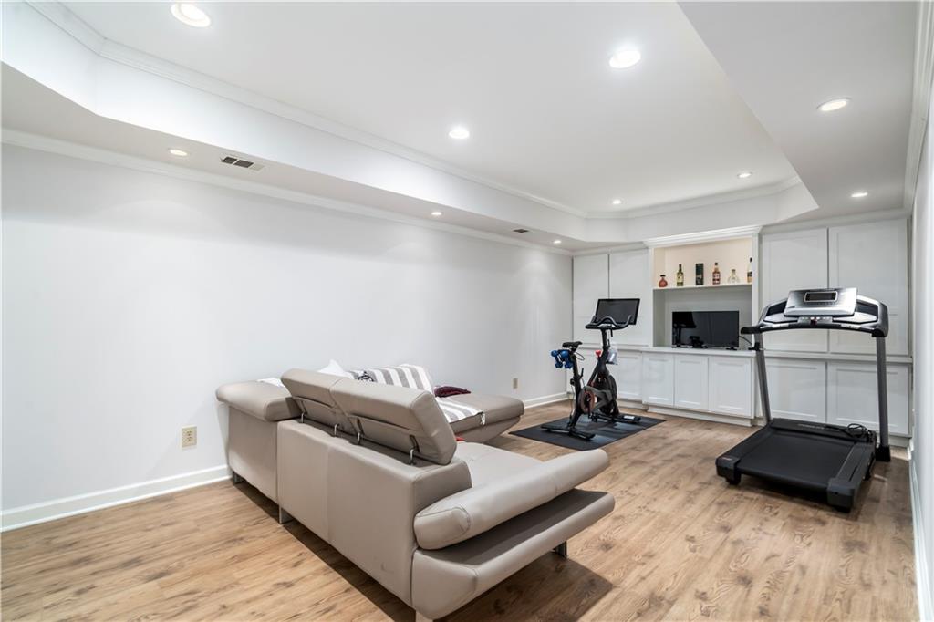 7155 Roswell Road Unit 15, Sandy Springs, Georgia 30328, 3 Bedrooms Bedrooms, ,3 BathroomsBathrooms,Residential,Sold,7155 Roswell Road Unit 15,7275298