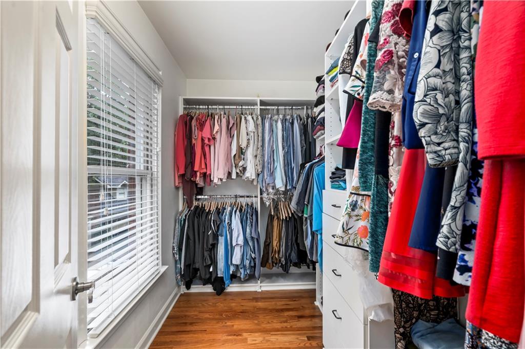 7155 Roswell Road Unit 15, Sandy Springs, Georgia 30328, 3 Bedrooms Bedrooms, ,3 BathroomsBathrooms,Residential,Sold,7155 Roswell Road Unit 15,7275298