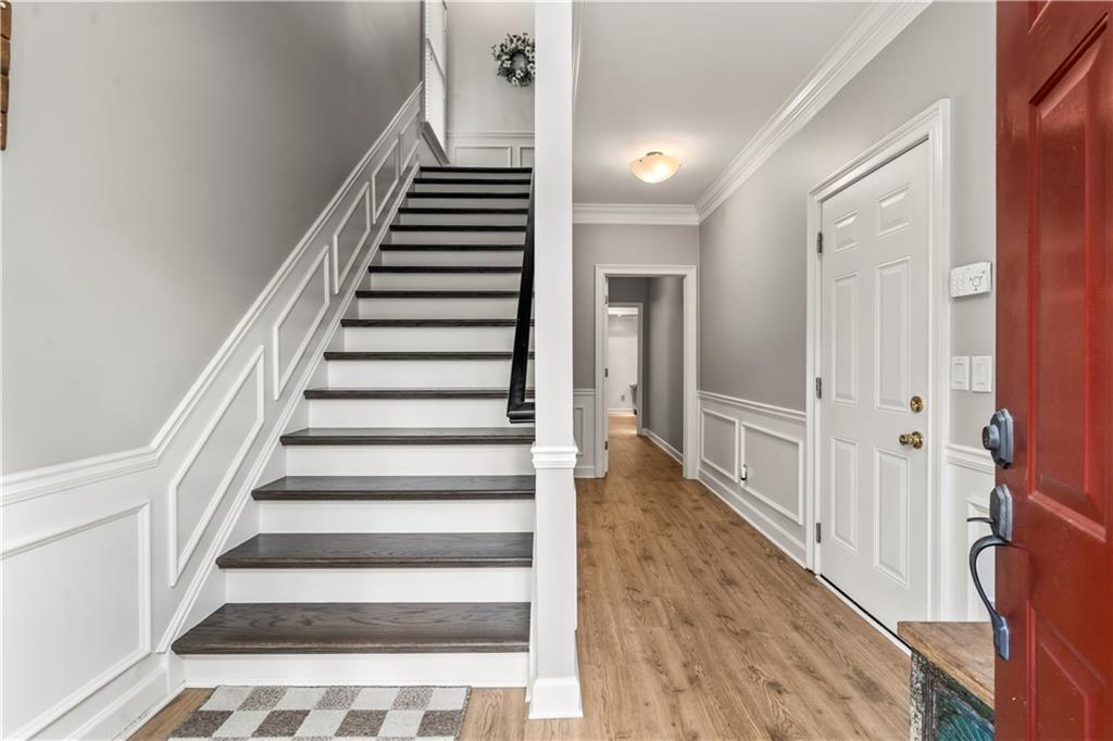 7155 Roswell Road Unit 15, Sandy Springs, Georgia 30328, 3 Bedrooms Bedrooms, ,3 BathroomsBathrooms,Residential,Sold,7155 Roswell Road Unit 15,7275298